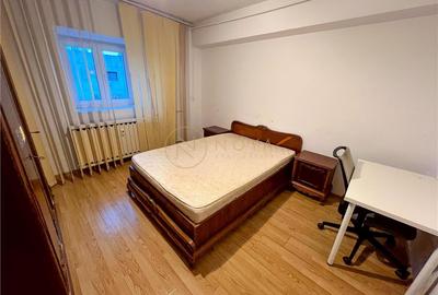Apartament cu 3 camere decomandat în Aviației - 8
