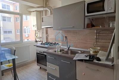 Apartament cu 2 camere decomandat în 1 Mai - 5
