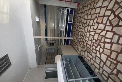Spațiu comercial, de 60 mp, în Central - 1
