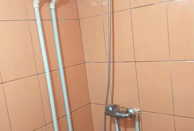 Garsonieră semidecomandată în Steaua - 2