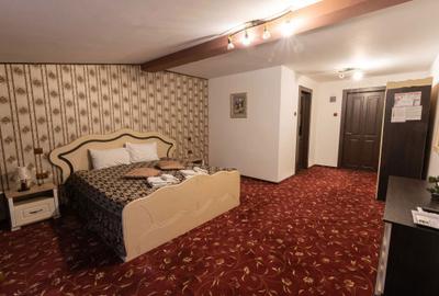 Apartament cu 4 camere decomandat în Coman