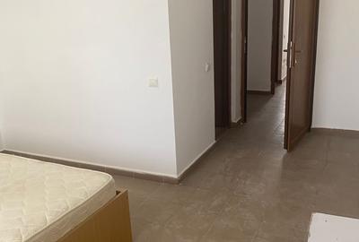 Casă cu 14 camere cu Teren 360 Mp în Central - 15