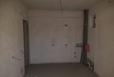 Spatiu comercial + Apartament, Fratii Golesti, teren 300 mp - 3