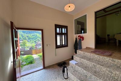 Casa de vanzare, 5 cam., 200 mp. + 5000 mp. teren, Valea Ariesului - 2