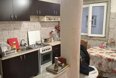 Apartament cu 3 camere decomandat în Brâncoveanu - 1