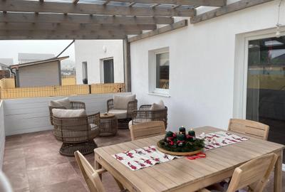 Duplex cu 4 camere cu Teren 200 Mp în Exterior Est - 2