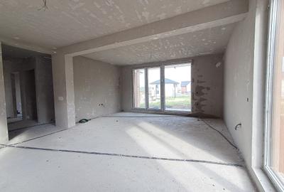 Casa cuplata prin garaj 23 mp, sup. totala 147 mp P+E in Chinteni - 5