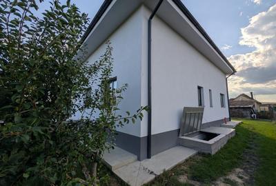 Casă individuală cu 4 camere cu Canalizare în Fundătura - 6