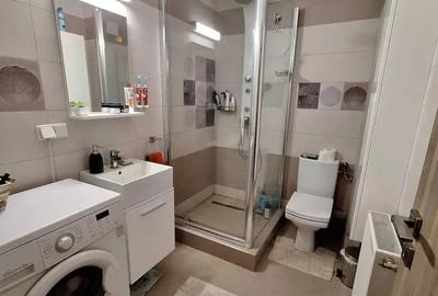 Apartament cu 3 camere decomandat în Turnișor - 2