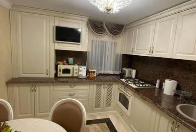Apartament cu 3 camere decomandat în Central - 8