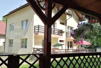 Casa cu 6 camere cu piscina si foisor Brasov - 9