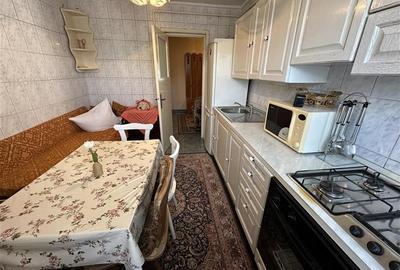 Str. Panselelor, langa Universitate - chirie apartament 3 camere decomandate - m - 9