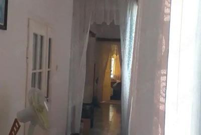Casă cu 4 camere cu Teren 1202 Mp în Șagu - 1