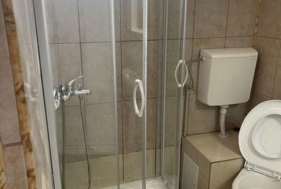 Spațiu comercial, de 130 mp, în Central - 3