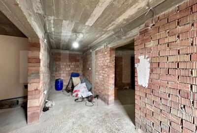 Casă cu 4 camere cu Teren 400 Mp în Central - 8