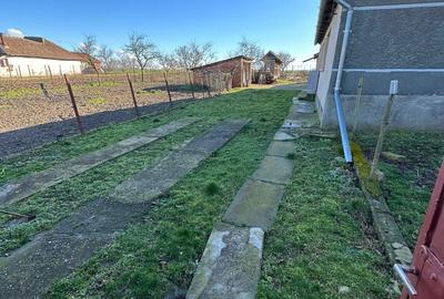 Casă cu 4 camere în Central - 2