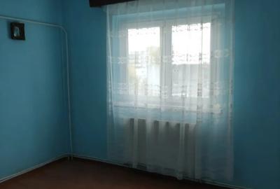 Apartament cu 4 camere decomandat în Gării - 2