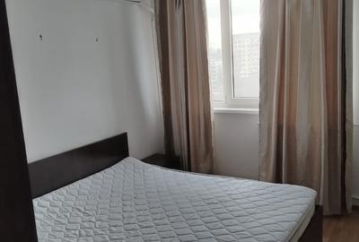 Apartament cu 2 camere decomandat în Drumul Taberei