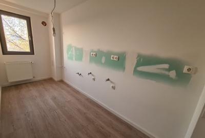 Apartament cu 2 camere decomandat în Lacul Tei - 8