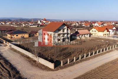 Casa cu teren 1500 mp in Harman - 4