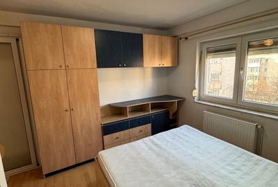 Apartament cu 2 camere decomandat în Central - 2