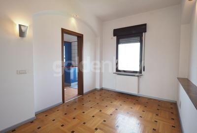 Apartament penthouse cu 3 camere  si vedere frumoasa asupra zonei - 5