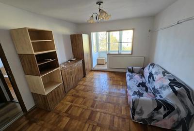 Apartament cu 2 camere decomandat în Central - 2