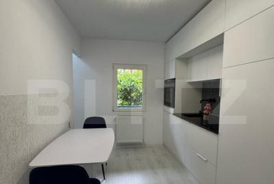 Apartament cu 2 camere, de inchiriat, decomandat, ultracent - 8