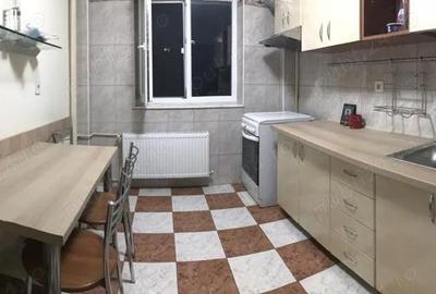 Apartament cu 3 camere decomandat în Teiul Doamnei - 8