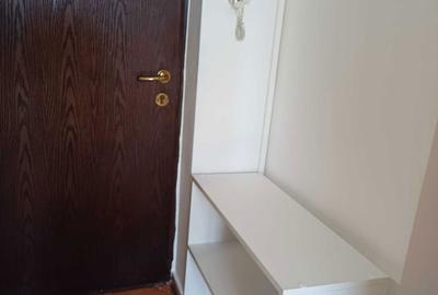 Apartament cu 3 camere semidecomandat în Berceni - 3