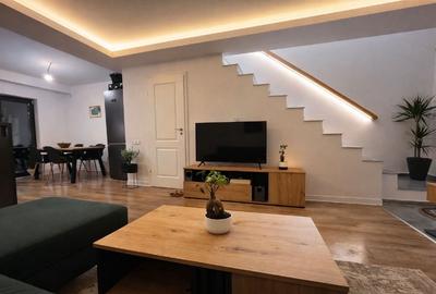 Casă cu 3 camere cu Teren 30 Mp în Odăi - 1