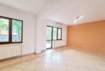 Vila Impetuoasa pe 700mp teren:Spatiu versatil pentru locuinta/afacere Premium - 9