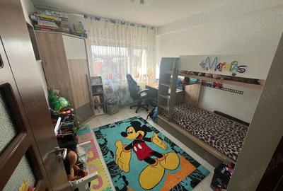 Apartament cu 3 camere decomandat în Central - 3