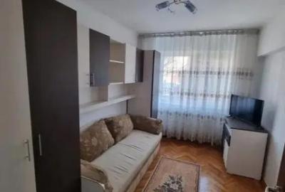 Apartament cu 3 camere decomandat în Păcii - 4