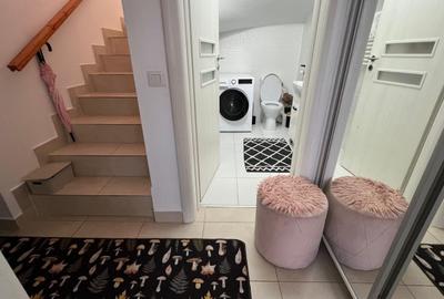 Vilă P+1+M de vânzare în complex privat – 5 camere, 2 parcări, curte proprie - 7