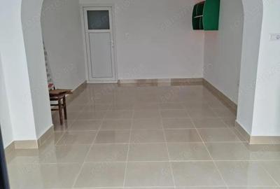 Spatiu de Inchiriat Central Husi - 3