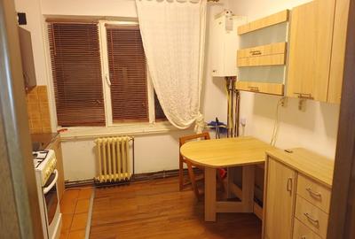 Apartament cu 3 camere decomandat, mobilat în Alexandru cel Bun - 4
