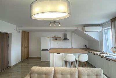 Apartament cu 3 camere decomandat, mobilat în Tractorul - 16