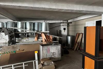 Spațiu comercial, de 1,000 mp, în Anda - 8