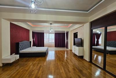 Casă individuală cu 6 camere cu Canalizare în Capitol - 4