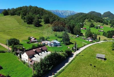 Pensiune de vanzare in varf de munte la Ciocanu - langa Sirnea - 1