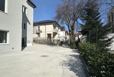 Casă cu 12 camere cu Teren 380 Mp în Orașul Vechi - 3