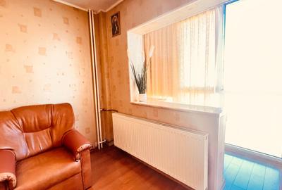 Apartament cu 3 camere decomandat, mobilat în P-ța Muncii - 9