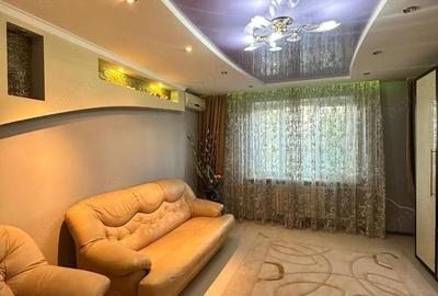 Apartament cu 3 camere în Tineretului - 3