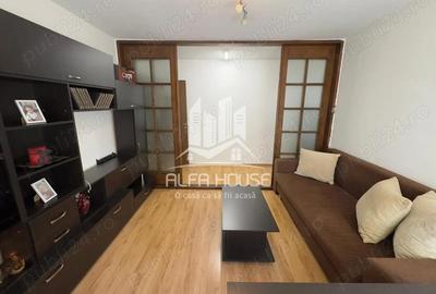 Inchiriez 2 camere confort 2 zona Intim - 1