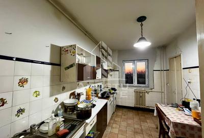 Apartament cu 3 camere semidecomandat, mobilat în Complex Studențesc - 7