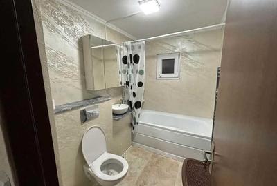 Apartament cu 2 camere decomandat în Zorilor