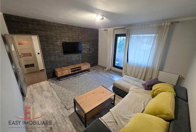 Apartament cu 3 camere decomandat, mobilat în 7 Noiembrie