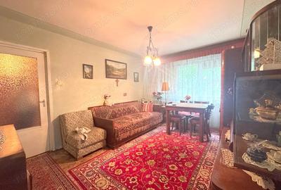 Apartament cu 3 camere semidecomandat în Dacia - 3