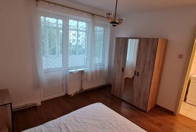 Apartament de doua camere, zona Garii (bloc E1) - 10